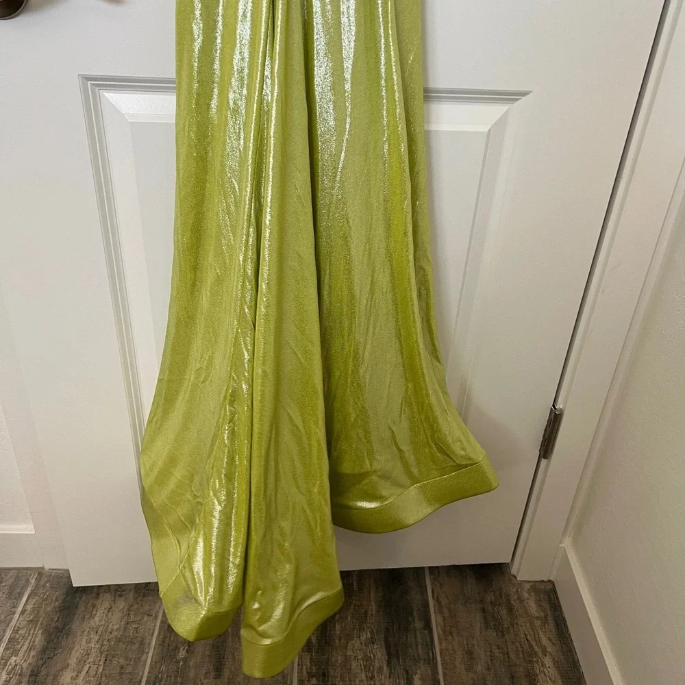 B. Darlin One Shoulder Ruched Metallic Gown Lime Green Formal‎ Evening Dress